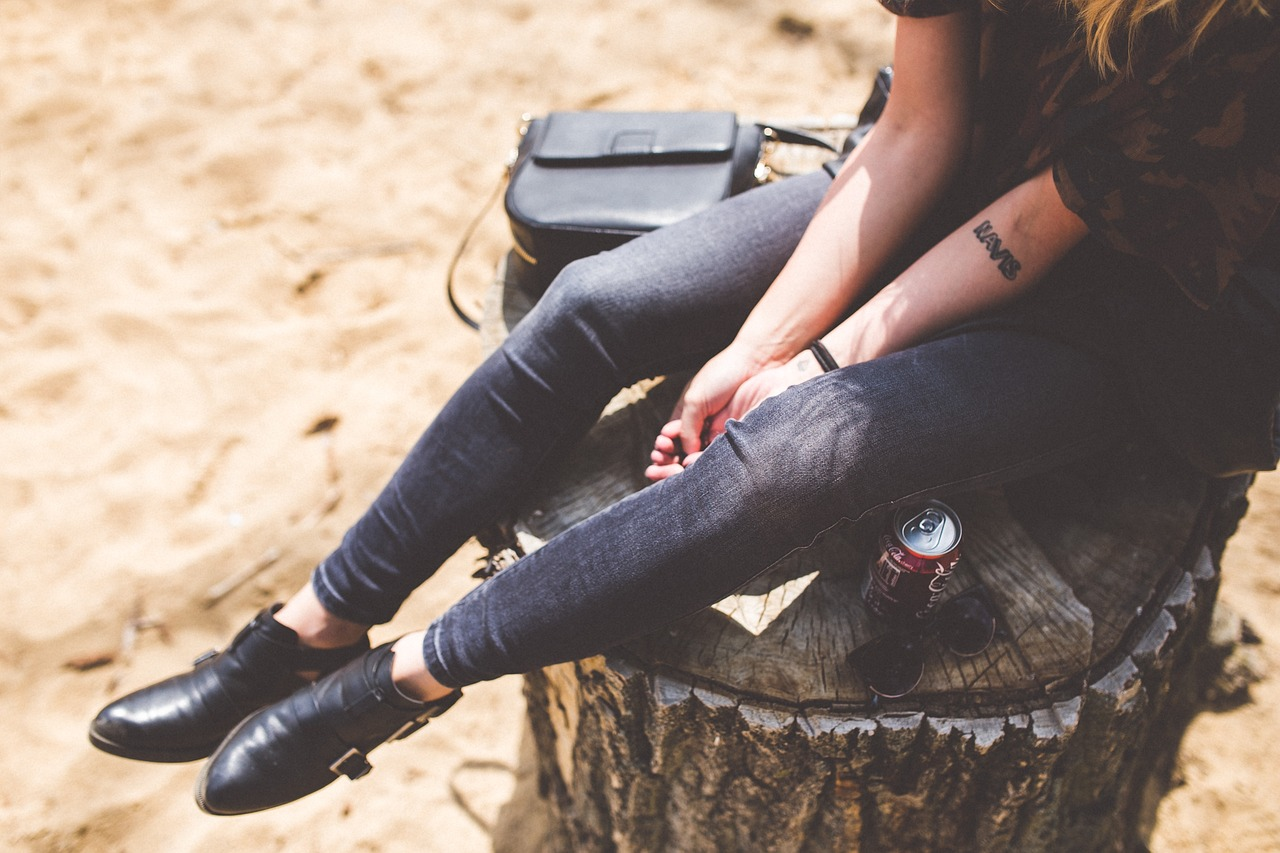Is teenage dating a sin? See what the Bible says